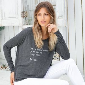 OM & AH LONDON LONG SLEEVE T - 'BE KIND' GRAPHIC - SZ. M - EUC